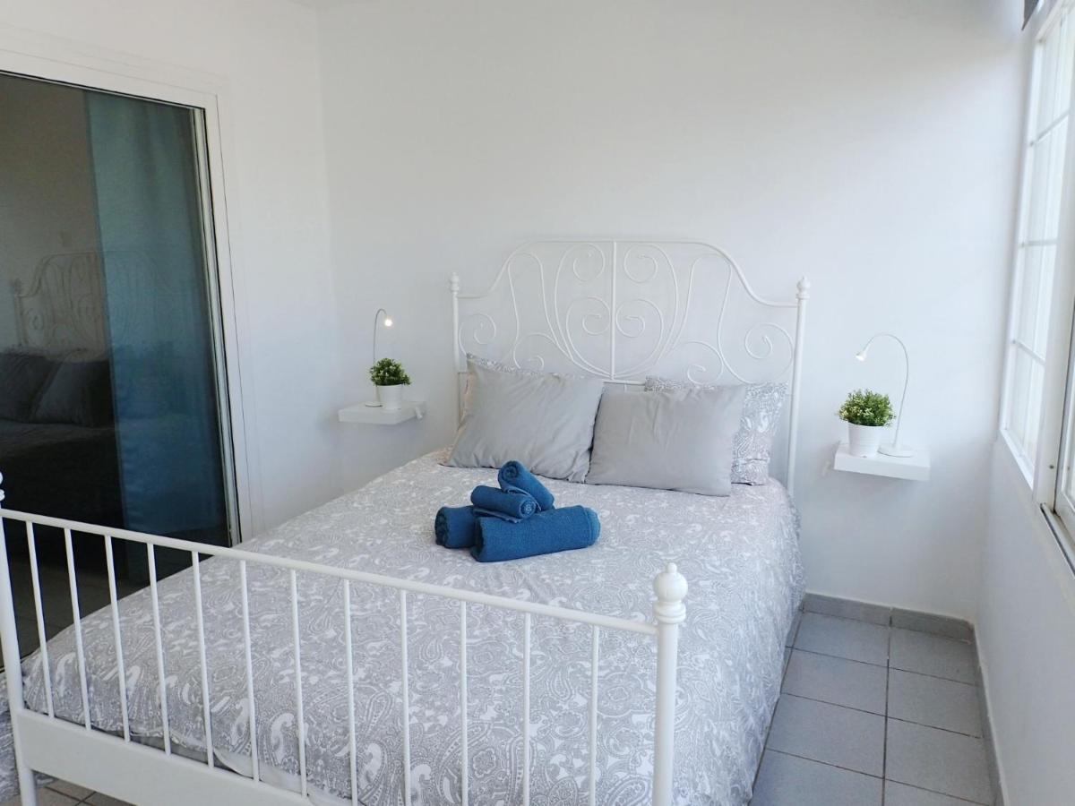 Apartamento En Playa Roca Primer Linea De Mar Costa Teguise Exterior photo